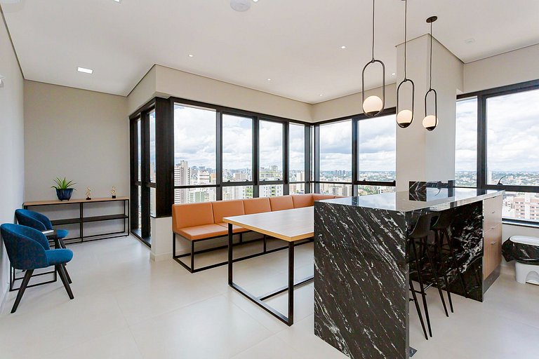 Apartamento Moderno e Completo em Curitiba