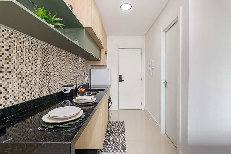 Lindo estúdio moderno com ótima localização