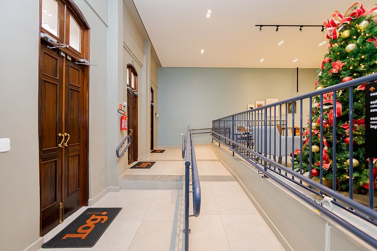 Studio premium em condomínio clube