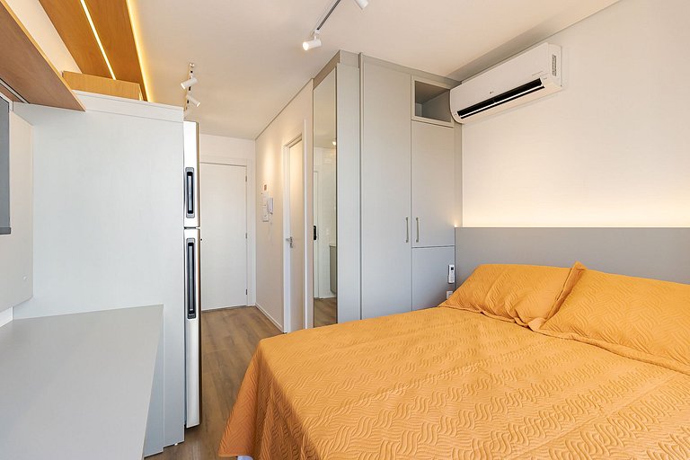 Studio moderno com rooftop e vista incrível